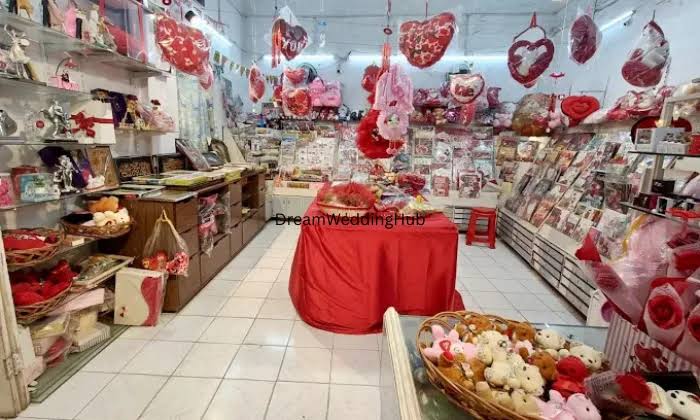 Wedding souvenir shop